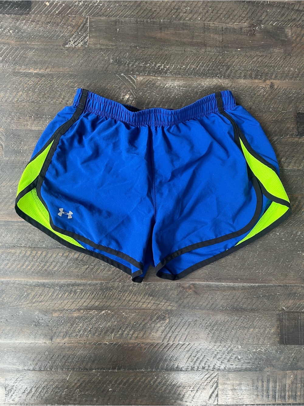 Under Armour Fly By Shorts Womens Extra Small XS Blue Neon Yellow Running
